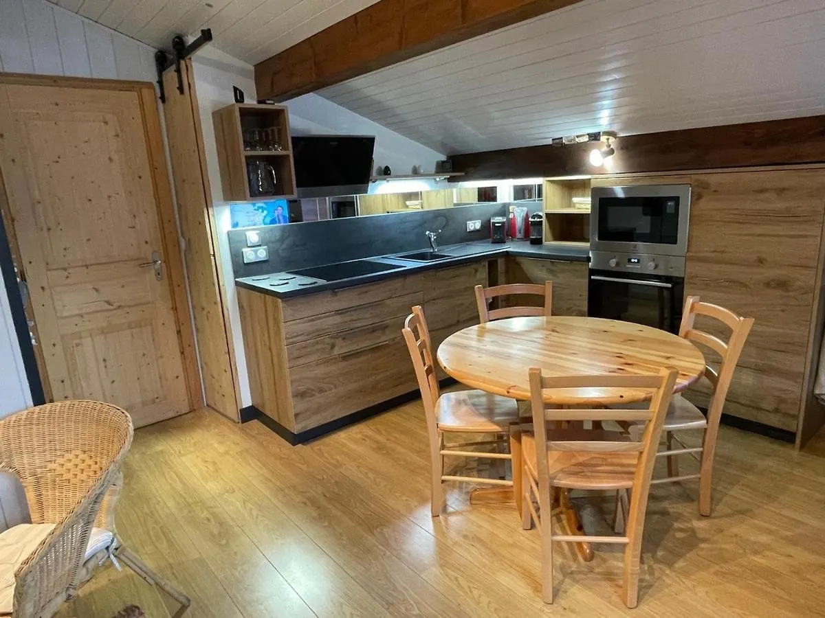 شقة Appartement Mansarde 3 Pieces 74M², Balcon Sud, Parking Prive, Wifi - Fr-1-459-183 لا كلوساز فرنسا