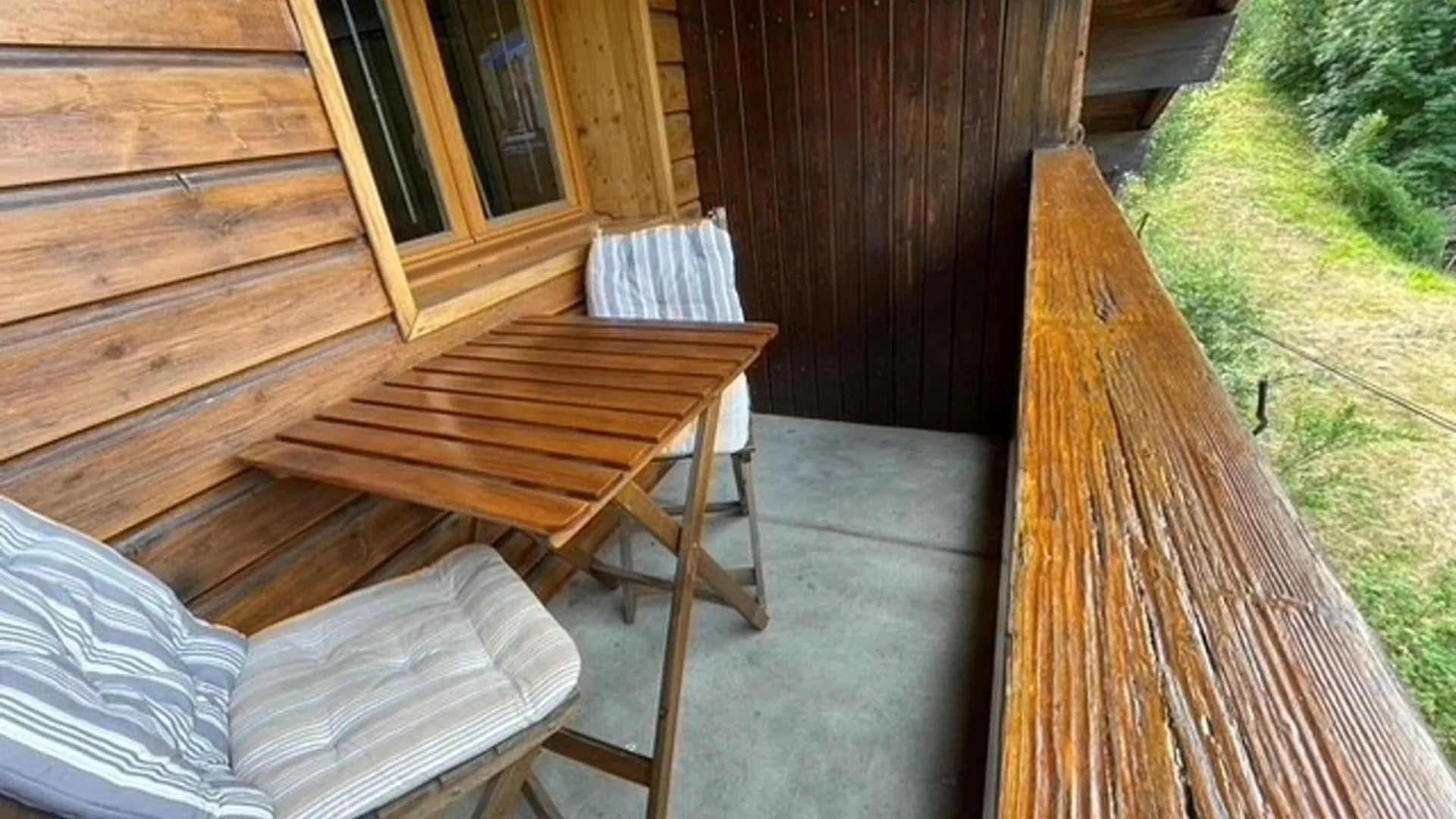 Appartement Mansarde 3 Pieces 74M², Balcon Sud, Parking Prive, Wifi - Fr-1-459-183 لا كلوساز فرنسا